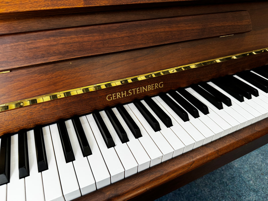 Gerh. Steinberg 113cm upright piano, view 2