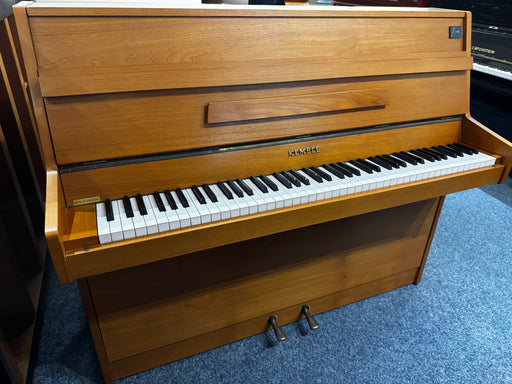 Kemble 106cm compact British upright piano
